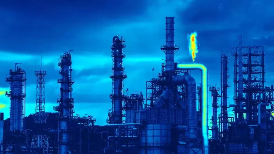 inspekce refinerie