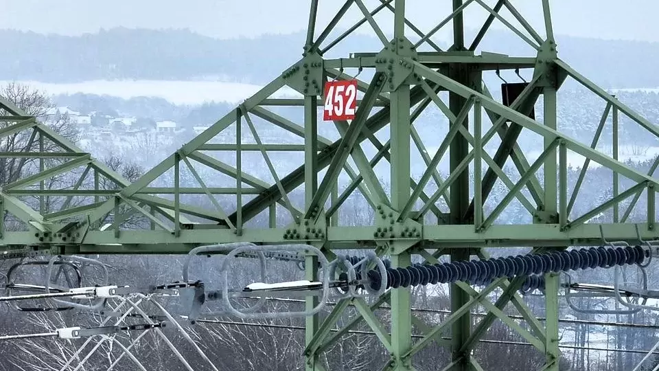 Kontrola komponent elektrického vedení